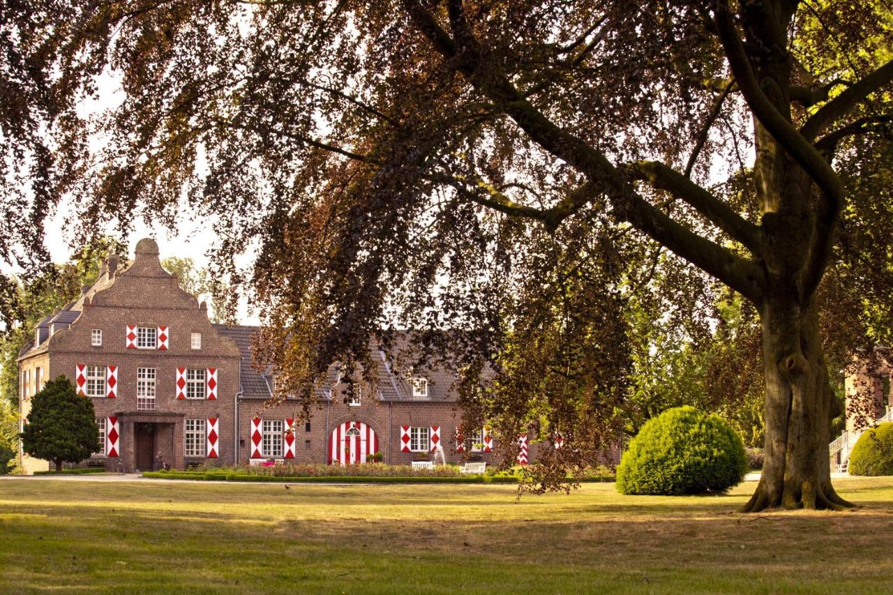 Schloss Hertefeld & Hertefeldhof photo 2