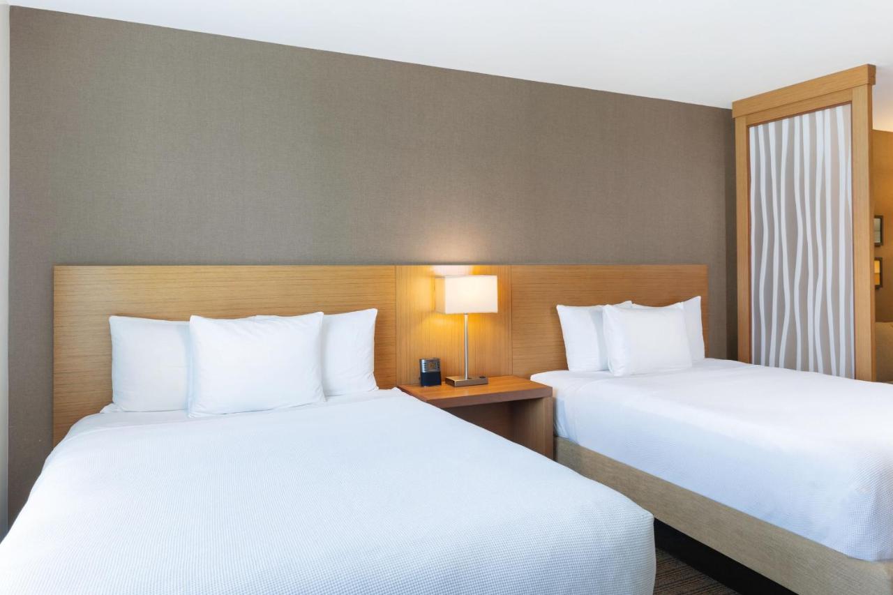 Courtyard by Marriott Ciudad del Carmen Campeche photo 4