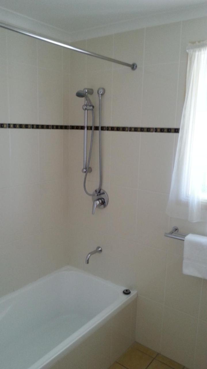 Armidale Pines Motel photo 2