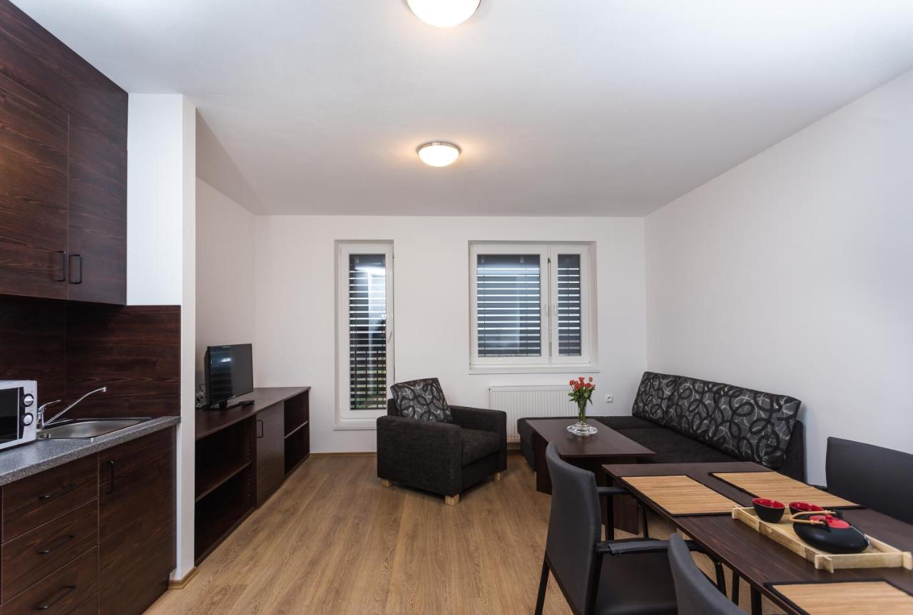 Barok Hotel and Apartments photo 4