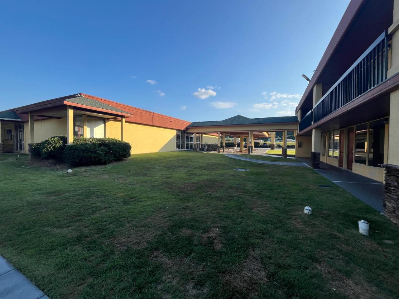 Budgetel Inn Phenix City - Columbus Near Fort Benning