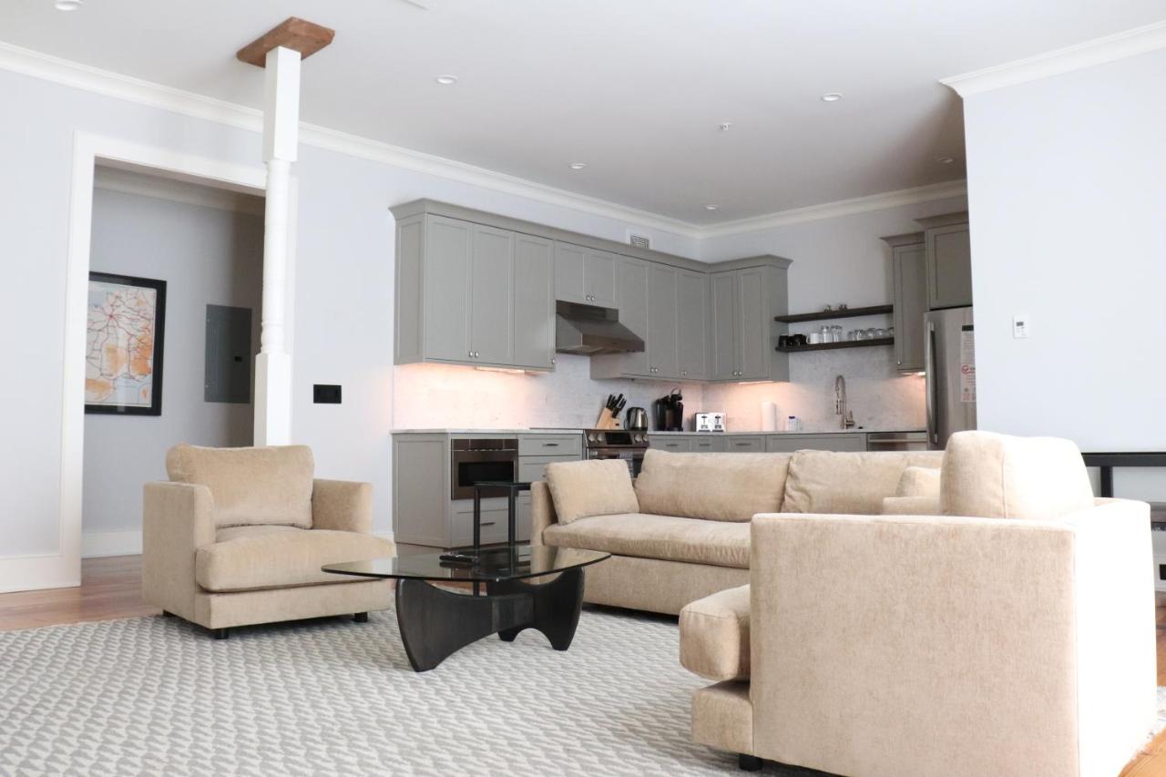 The Quarters on King