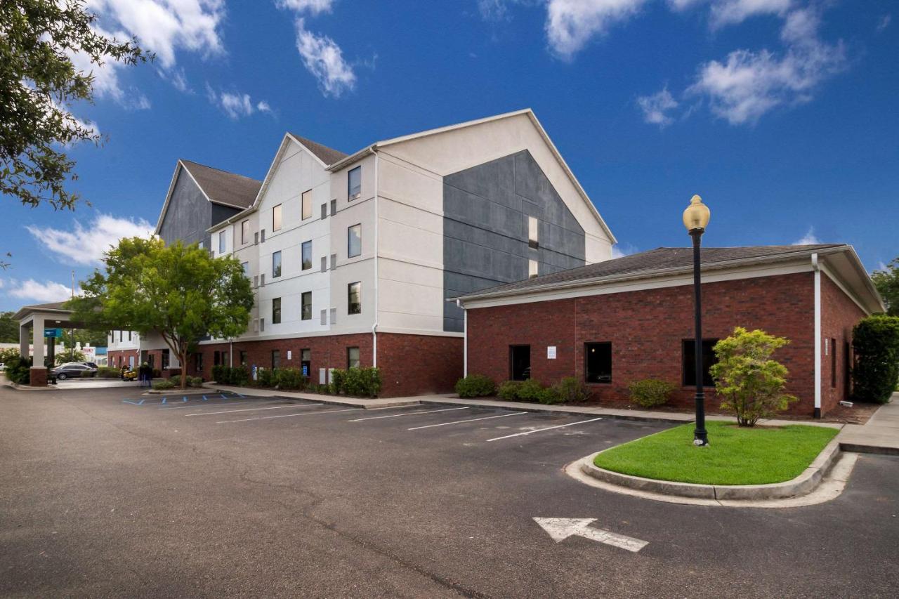 Photo - Clarion Pointe Charleston  West Ashley
