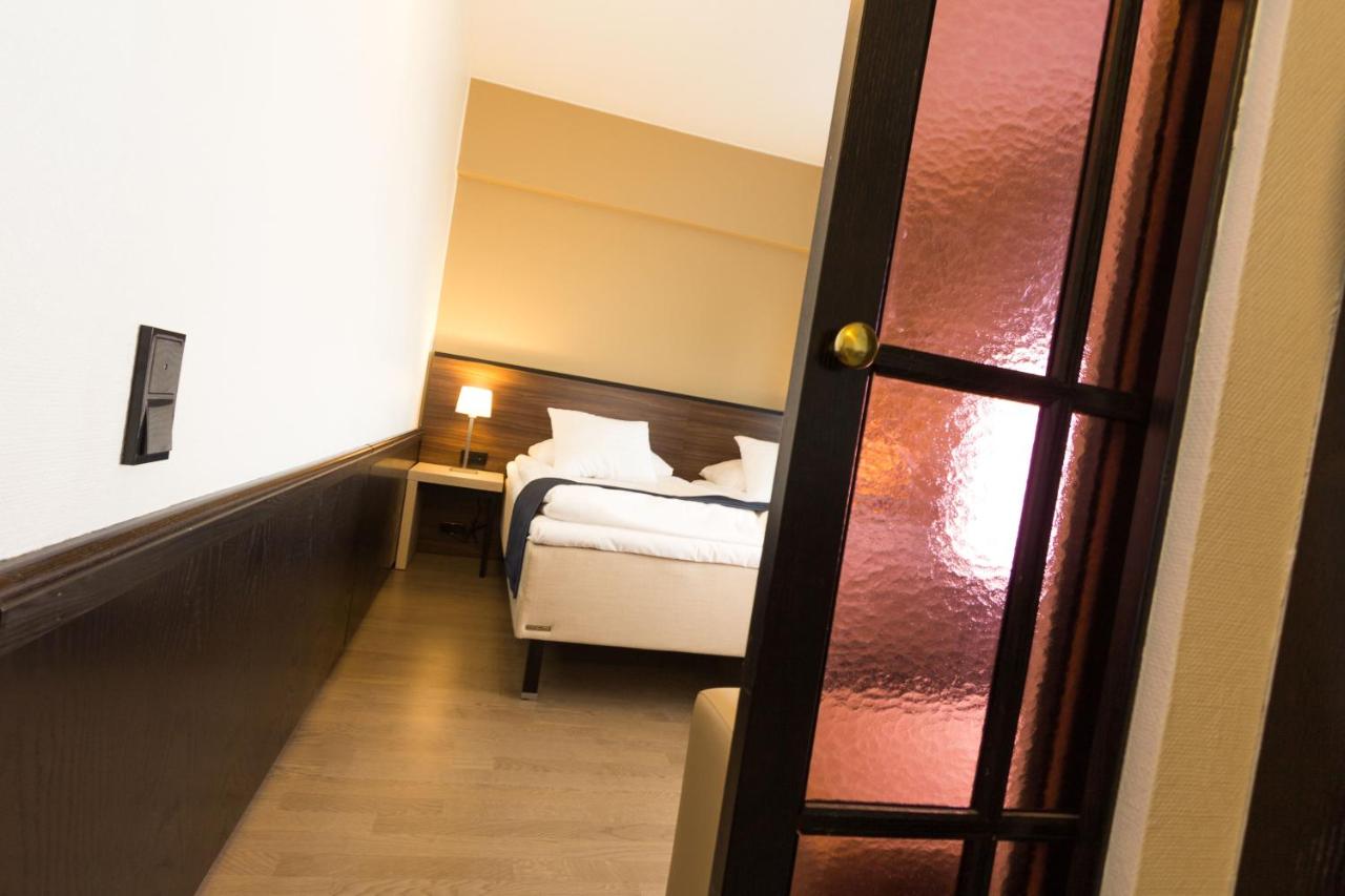 Hotel Oscar photo 2