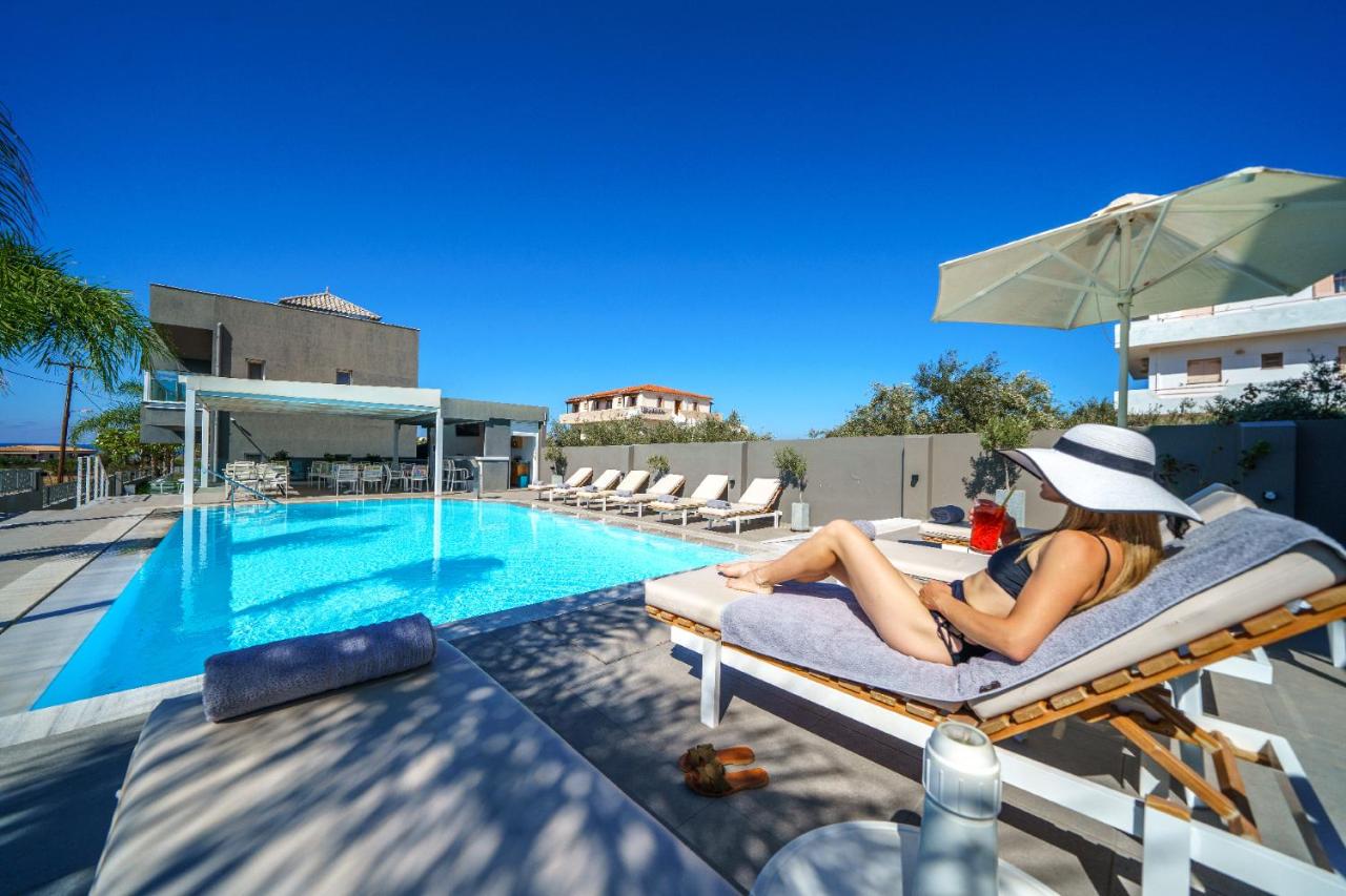 Elysian Suites photo 4