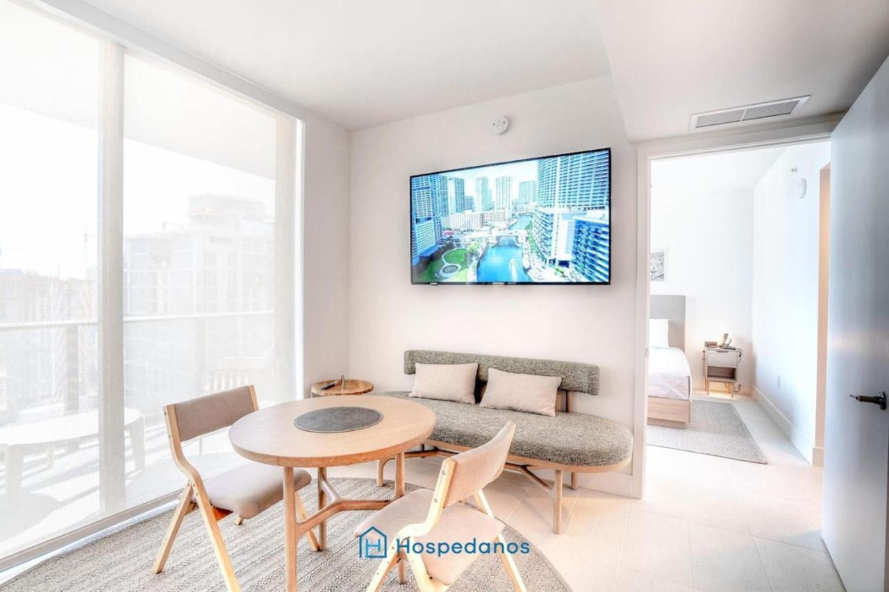 Apartment in New Luxury Condo in Downtown - 6