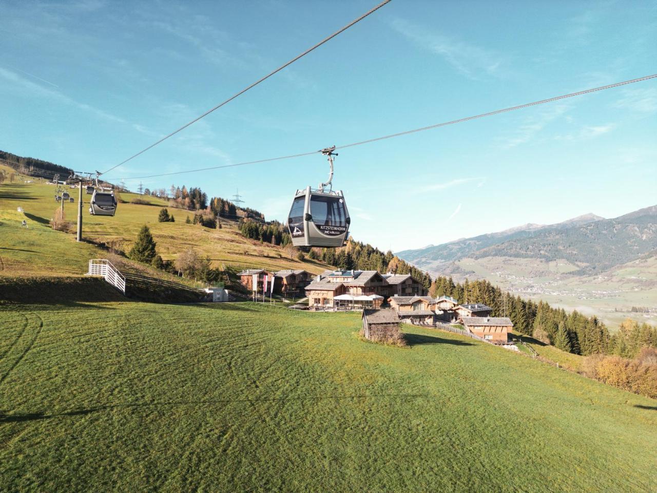 Premium Chalets by ZAGLGUT, Zell am See-Kaprun - Wellness & Infinity Pool, Air Conditioning, Panoramic Views & Summer Card Included photo 2