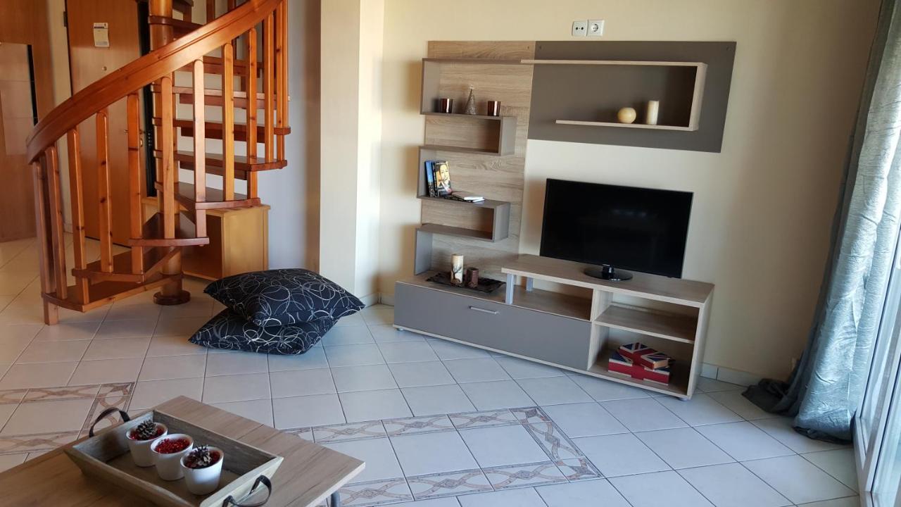 Bungalow White Apartments - 6