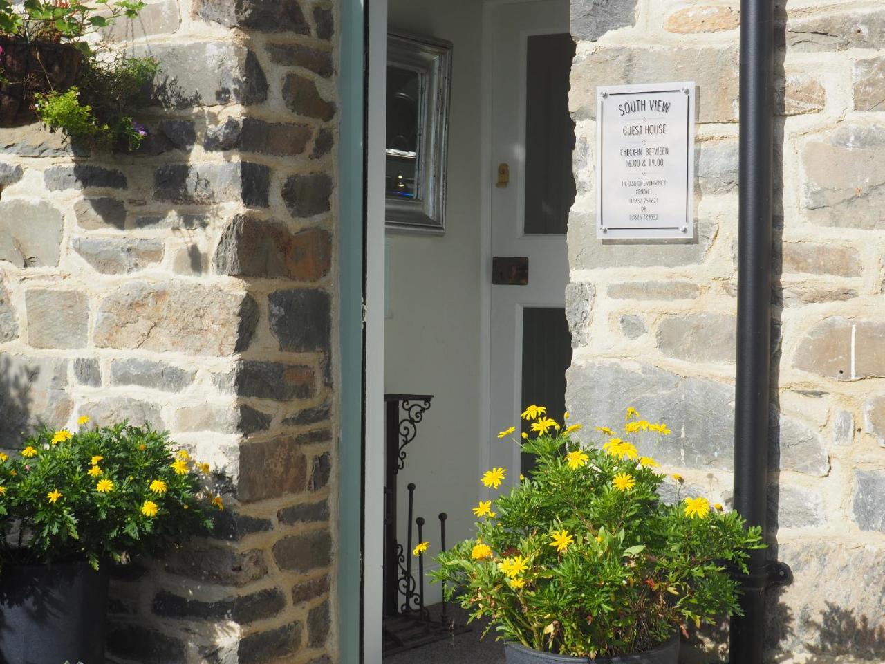 South View Guest House - 3