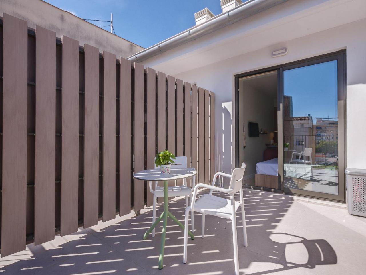 Livensa Living Studios Valencia Viveros photo 2