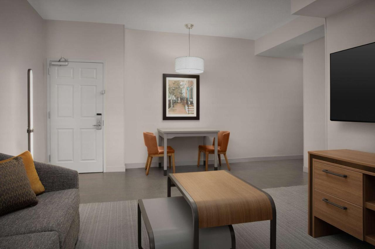 Homewood Suites by Hilton Alexandria/Pentagon South photo 2