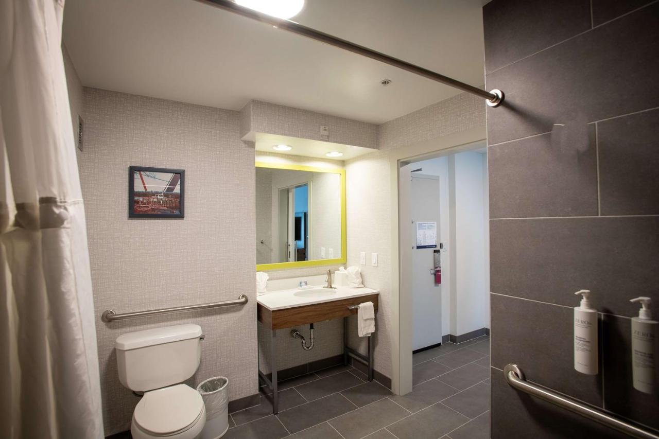 Hampton Inn Seaford photo 2