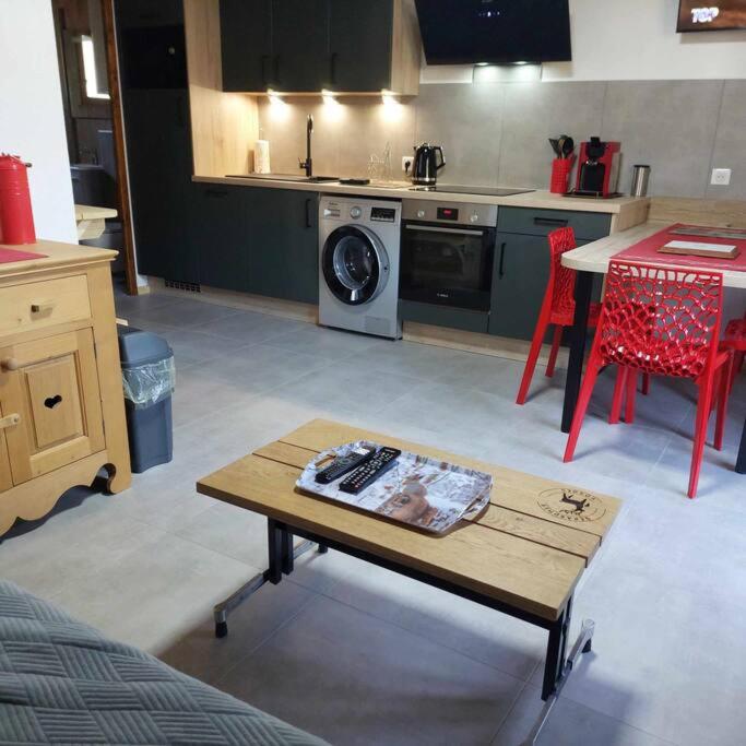 Joli appartement T2, la clairière du lac, rez de jardin, terrasse fermée, parking - 5