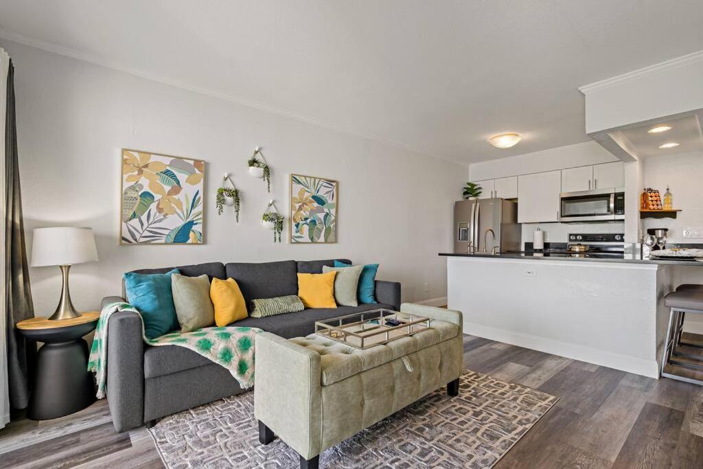 Waterfront Balcony Pool AC Smart TV - 5