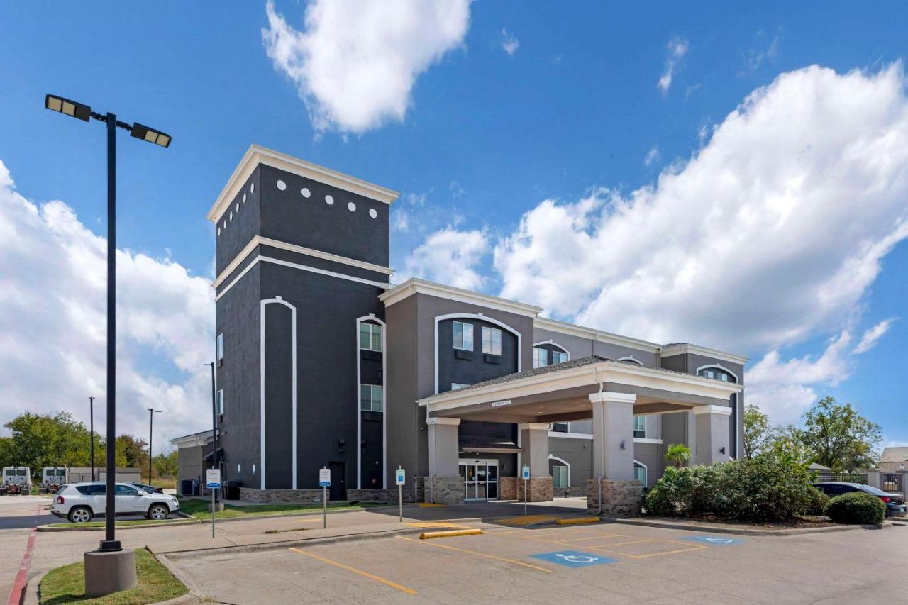 Quality Inn & Suites Groesbeck North