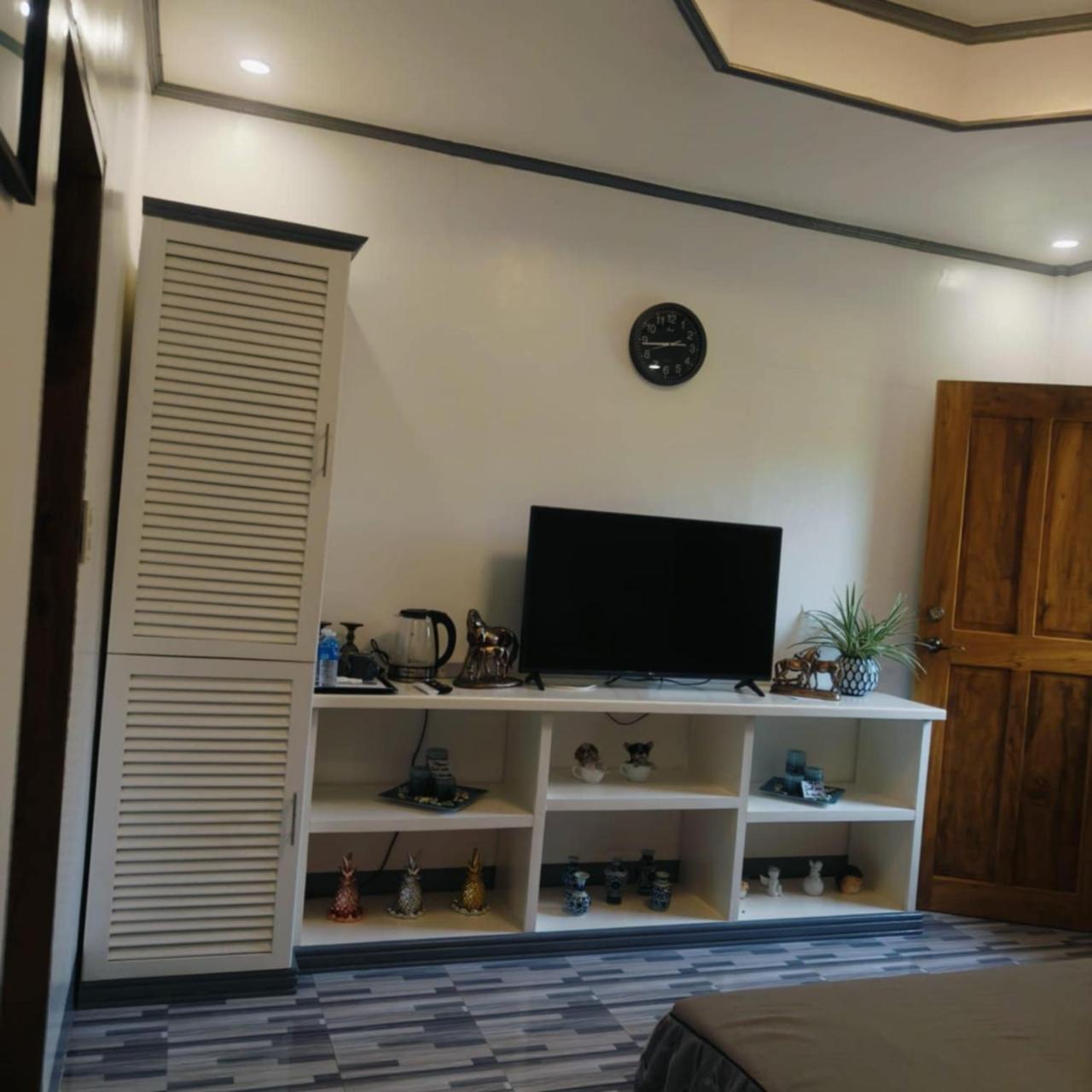 E&N Paradise Island Resort photo 3