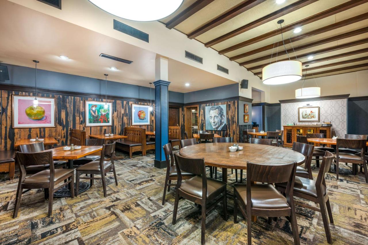 Photo - Best Western Premier Mariemont Inn