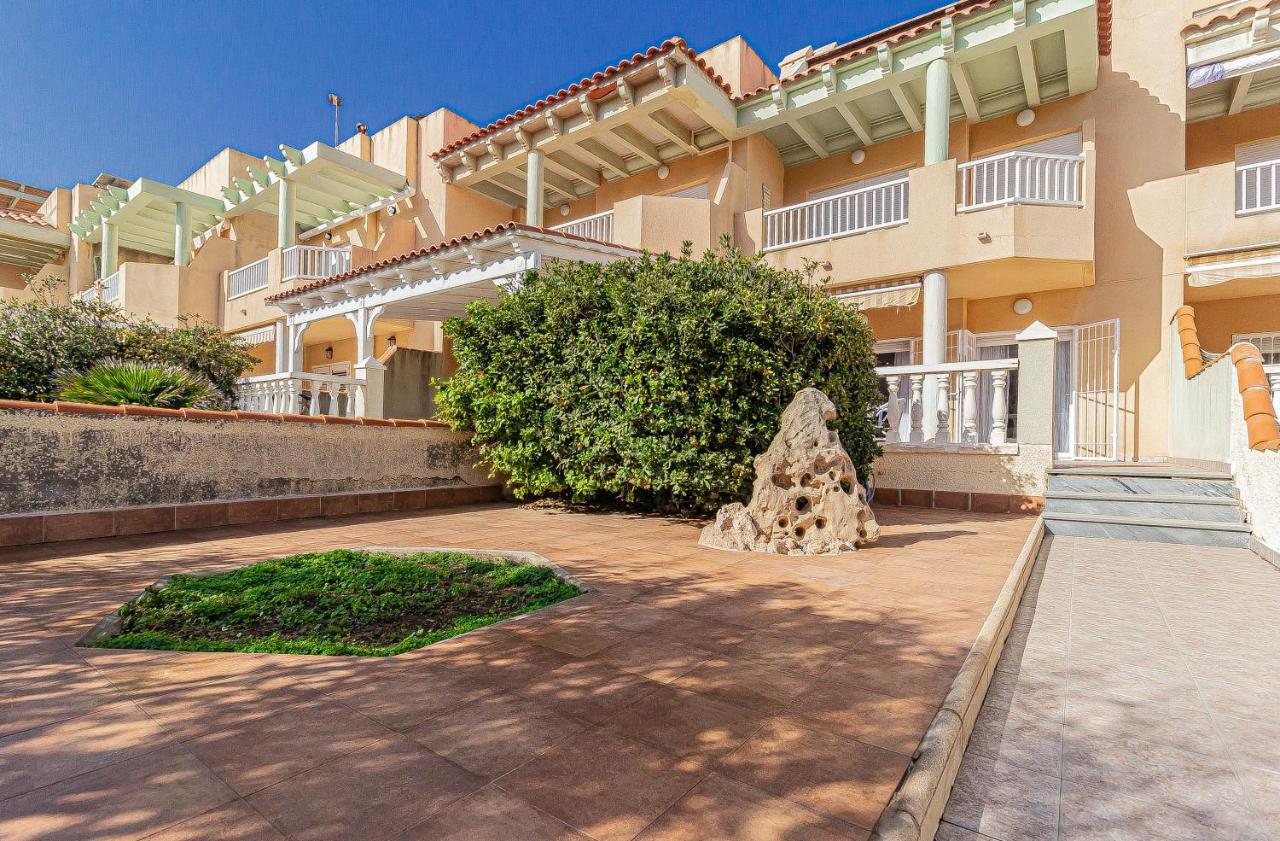El Paraiso - Planta baja en Urbanización Ipanema III La Manga del Mar Menor kilómetro2 - Mediterráneo - 2