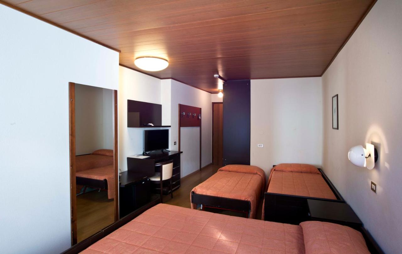 Photo - Hotel Mirella