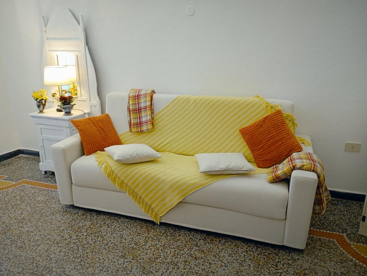 Small Luxury House - 3