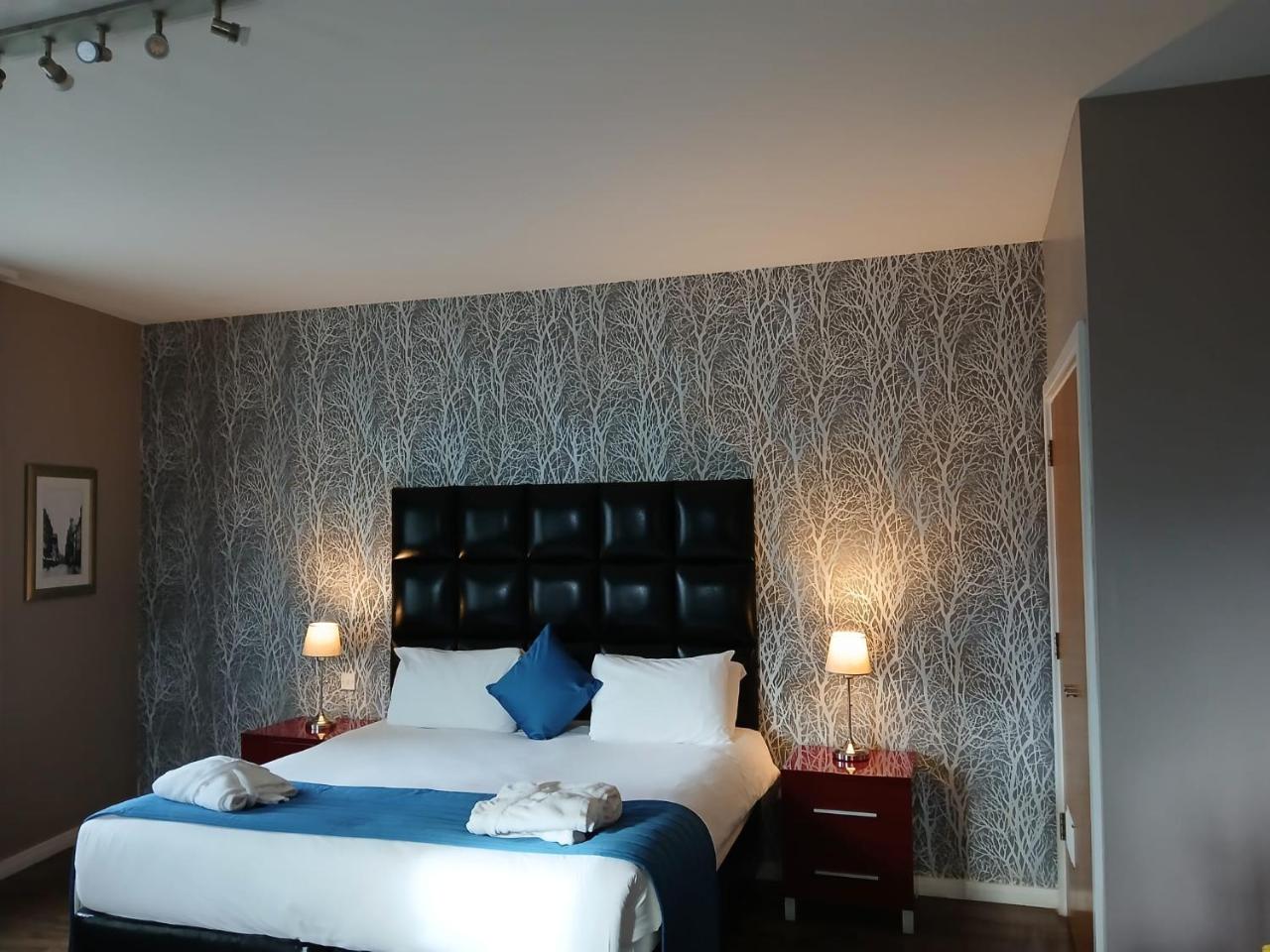 Royal Hotel Cardiff by Belvilla photo 4