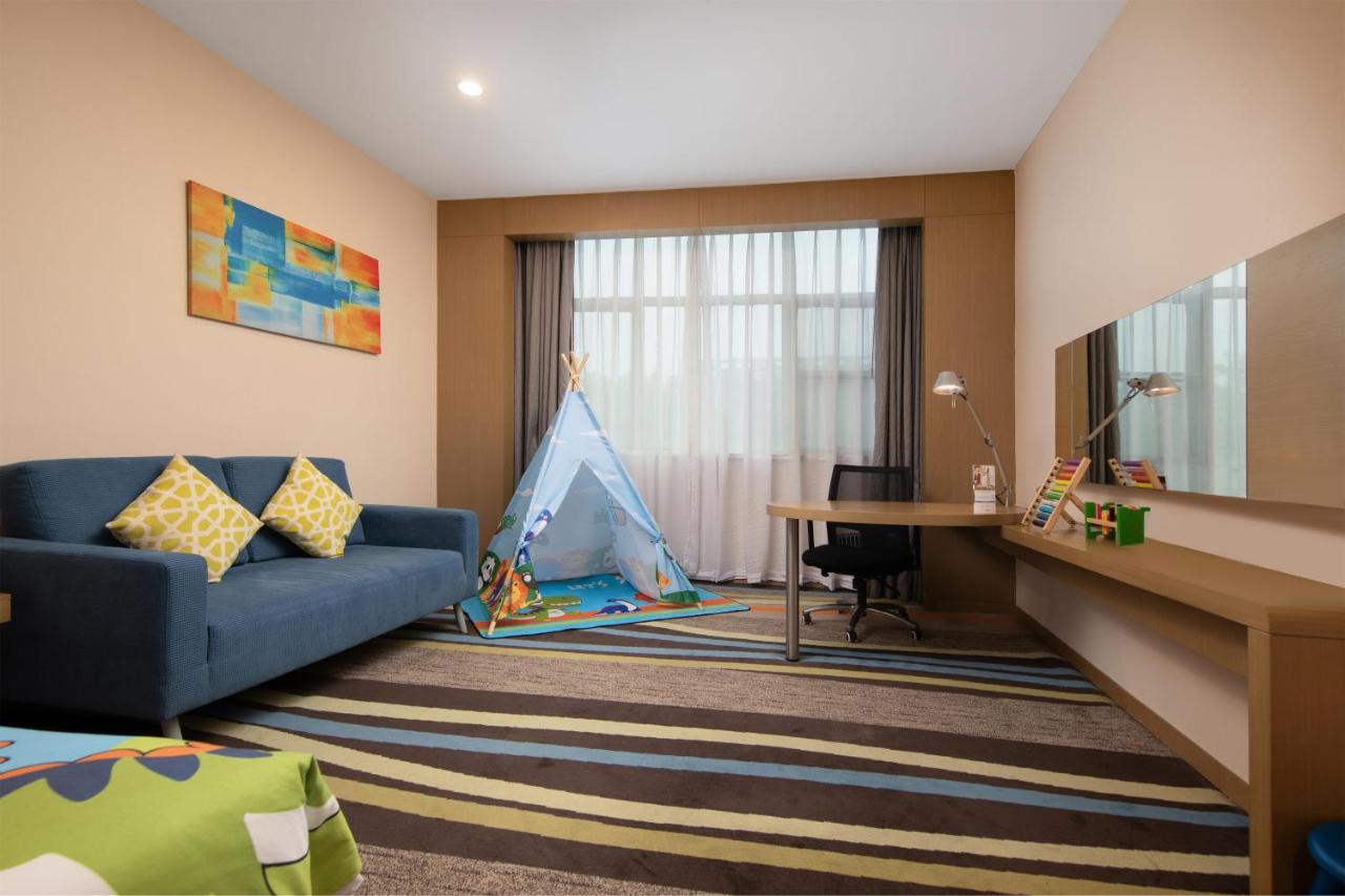 City Holiday Hotel Guangzhou Baiyun Airport-Free Shuttles During the 140th Canton Fair photo 3