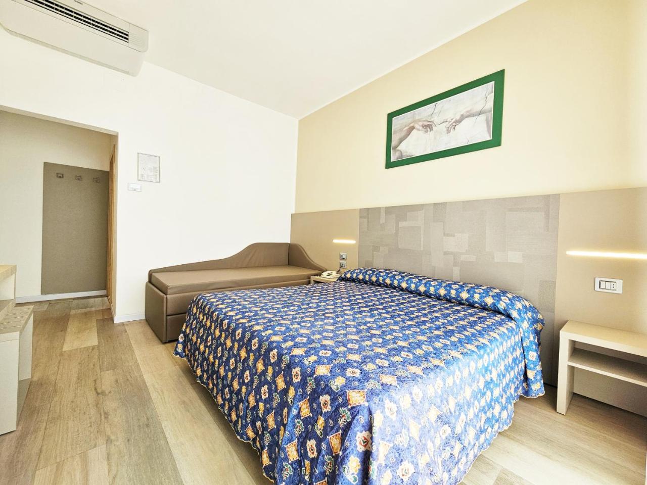 Hotel Ornella photo 4