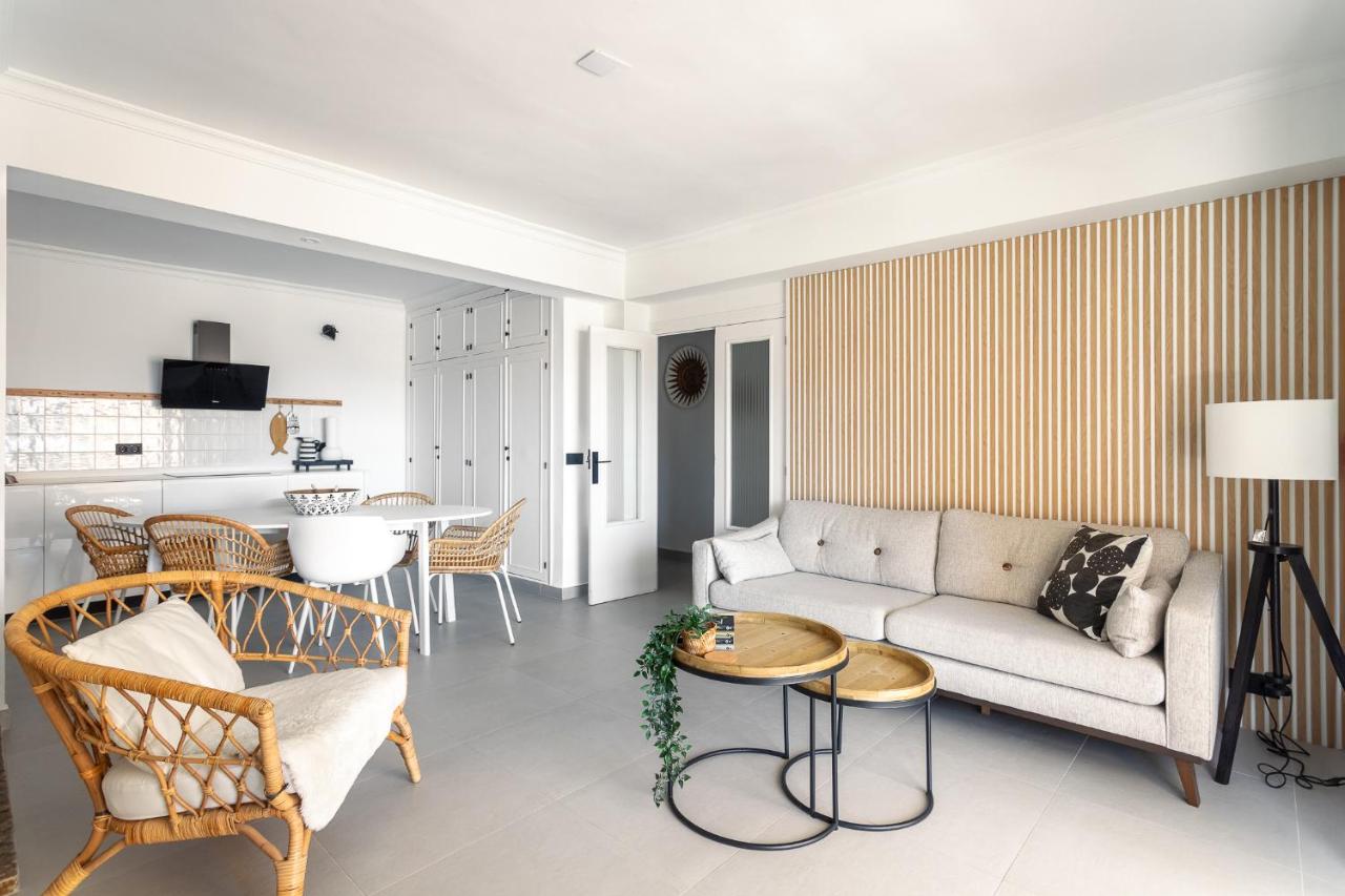 Luxe 6 pers strand app met zeezicht en zwembad Arenal Beach - 3