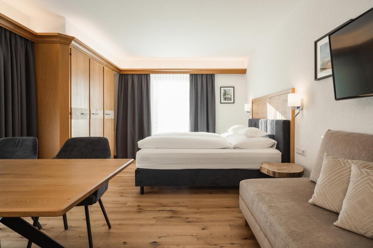 Jochum Hotel Garni photo 3