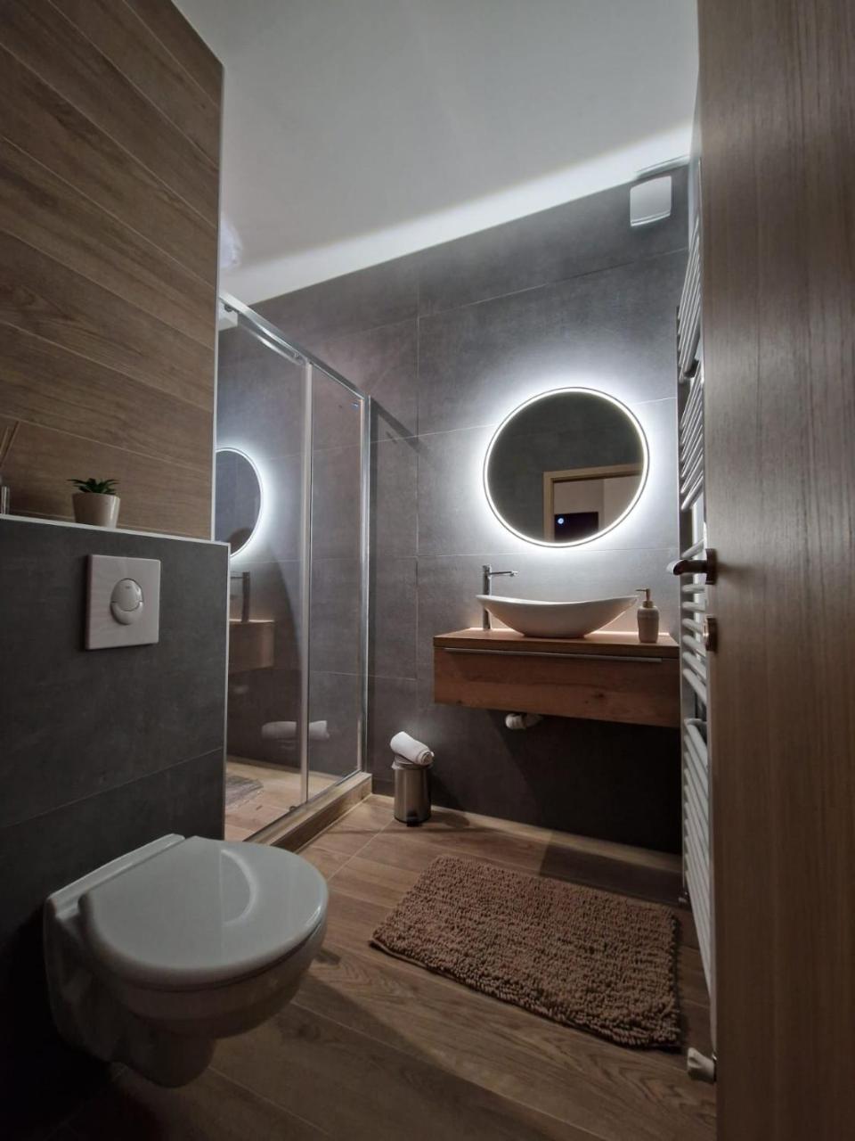 Apartment Luxury B - 6