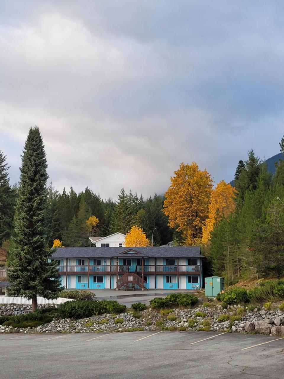 Ridgeview Motor Inn