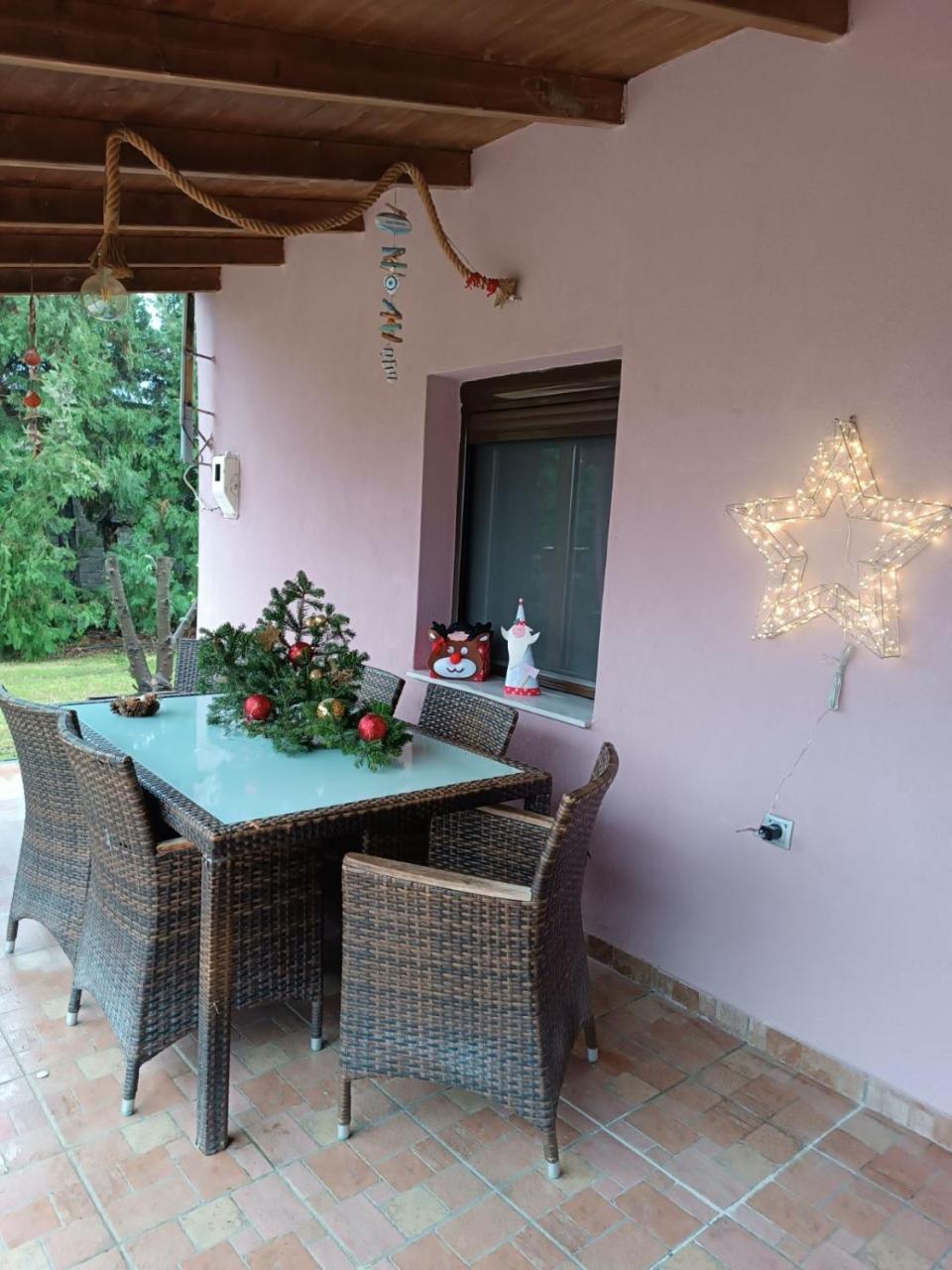 Cottage House - 2