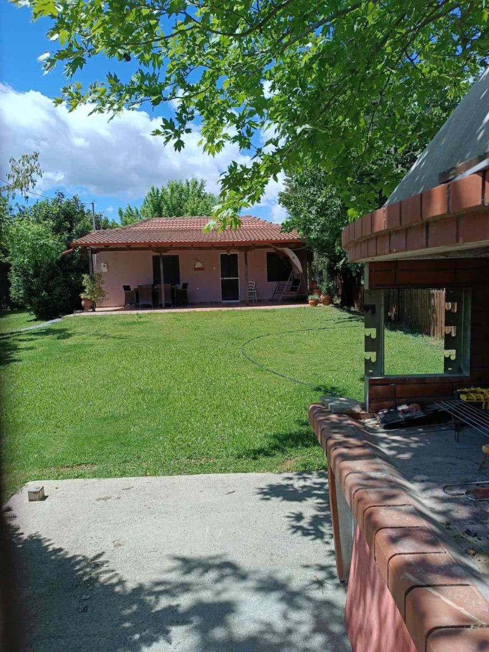Cottage House - 4
