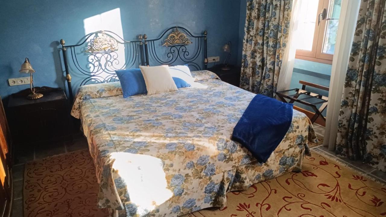 Palacio de Miraflores photo 3