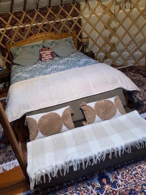The Roundhouse Yurt - 2