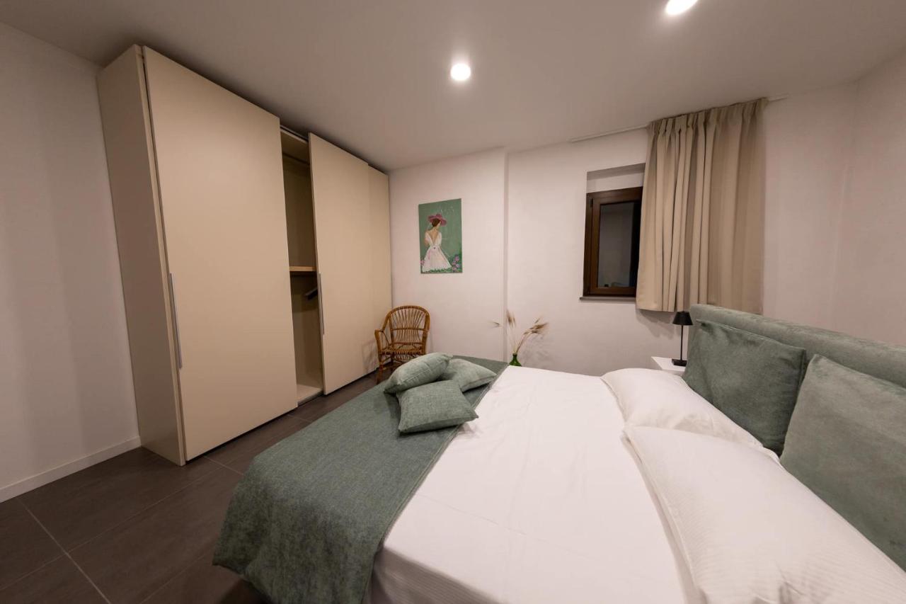 River Hotel photo 4