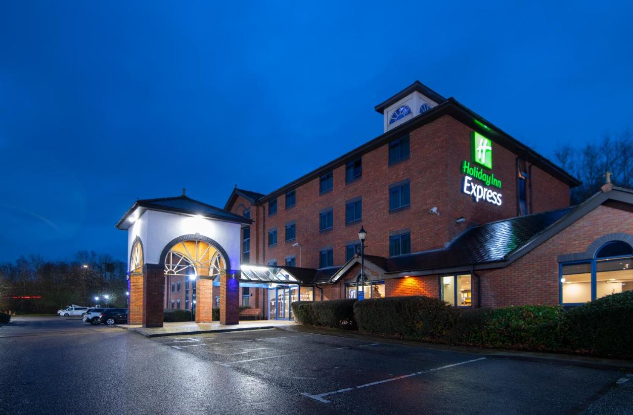 Holiday Inn Express Stafford by IHG - 2