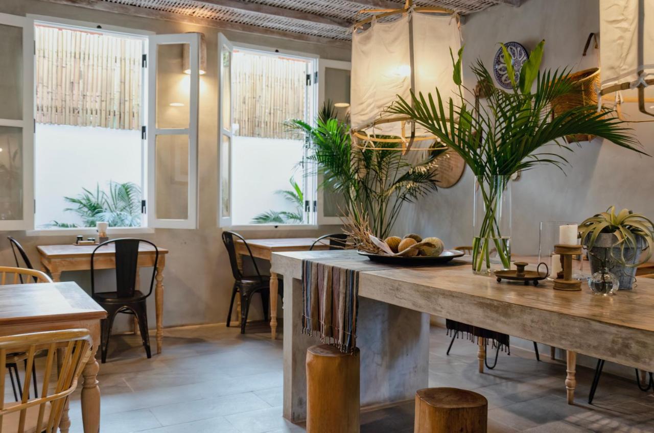Chic stay HANA Boutique hotel