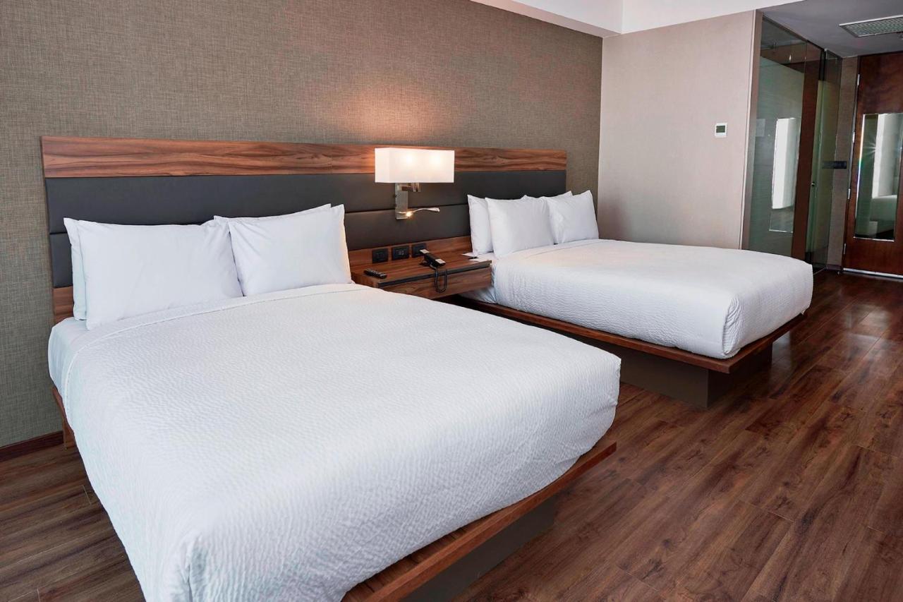 AC Hotel by Marriott Santa Fe photo 4