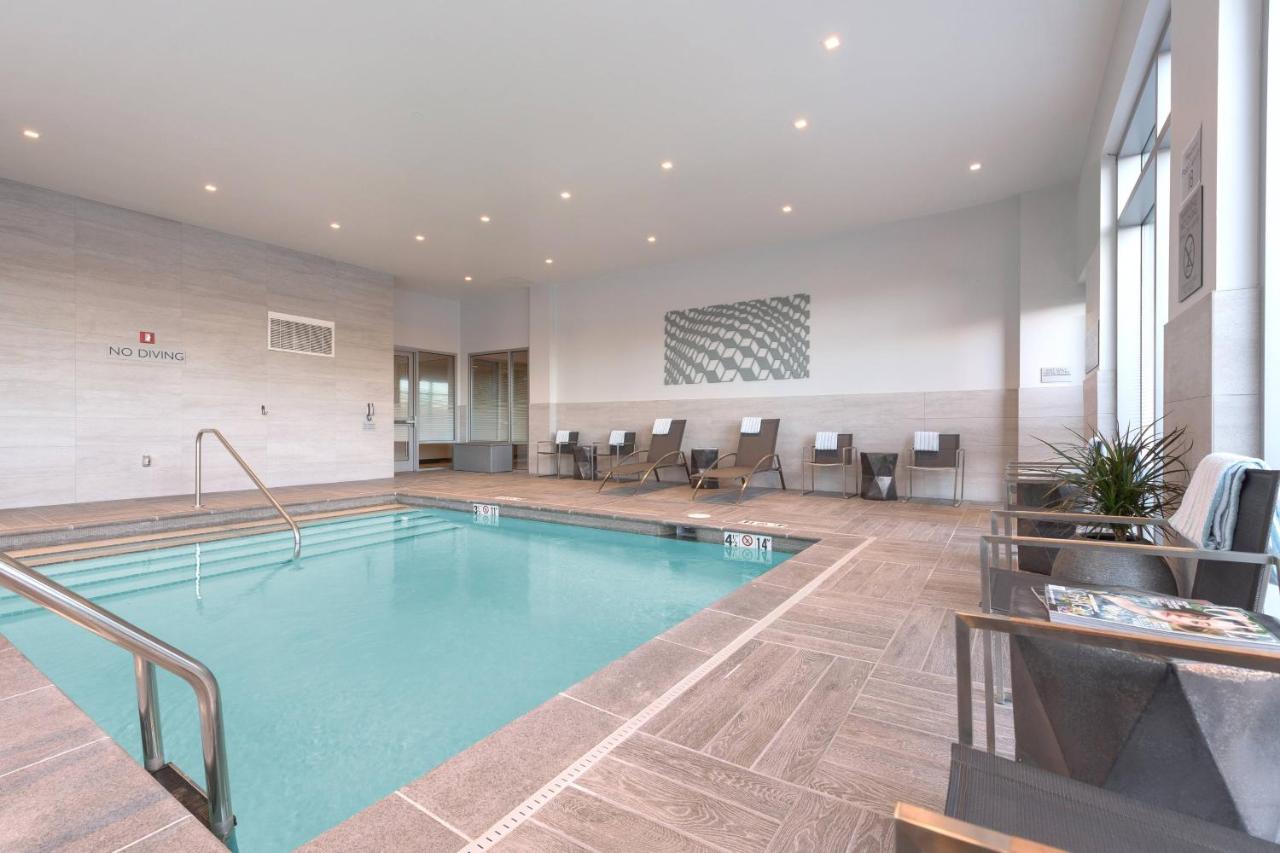 AC Hotel Boston North