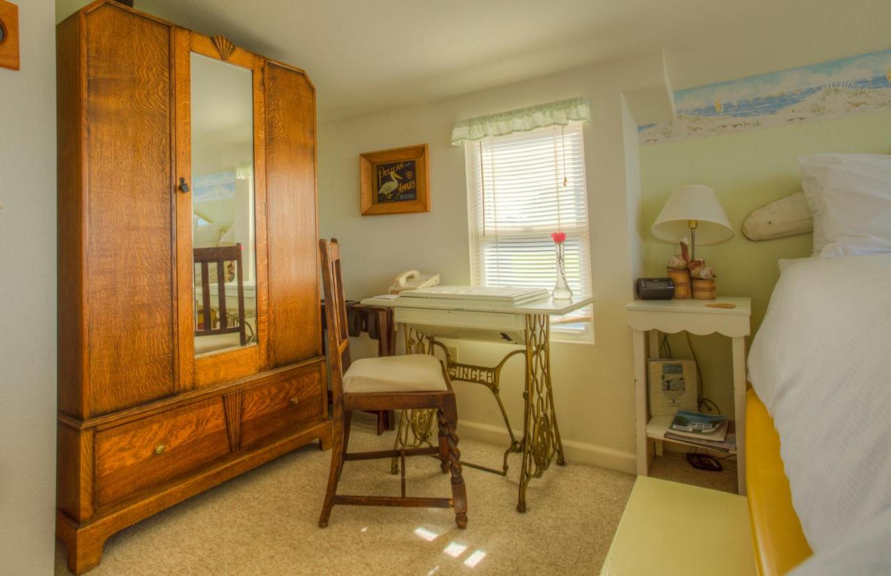 Captain's Inn at Moss Landing photo 3