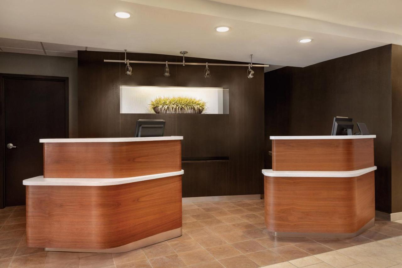 Foto - Courtyard by Marriott Topeka