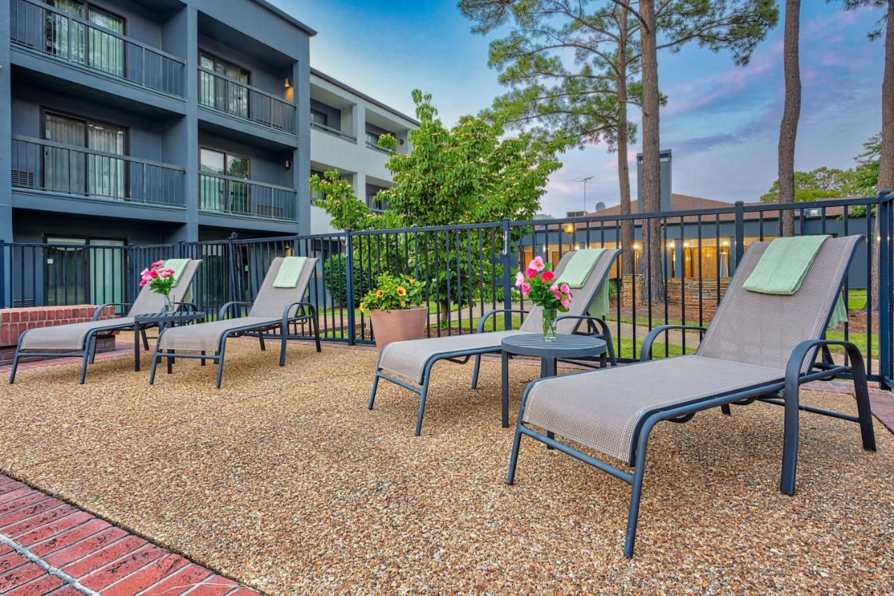Country Inn & Suites by Radisson, Hampton Coliseum