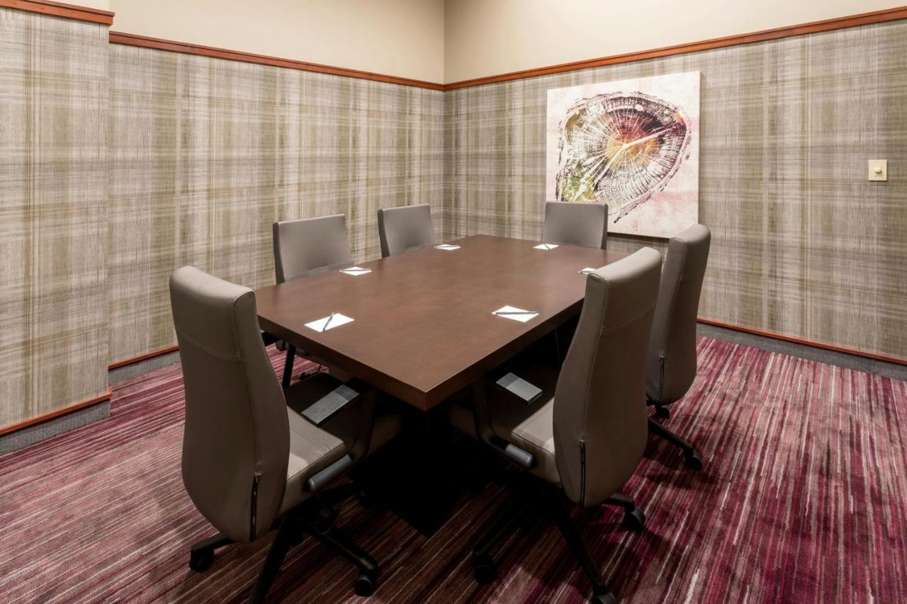 Courtyard by Marriott Rochester Mayo Clinic Area/Saint Marys photo 4