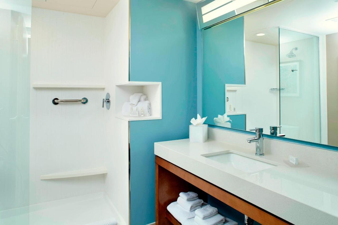 Courtyard by Marriott Orlando Lake Nona photo 3
