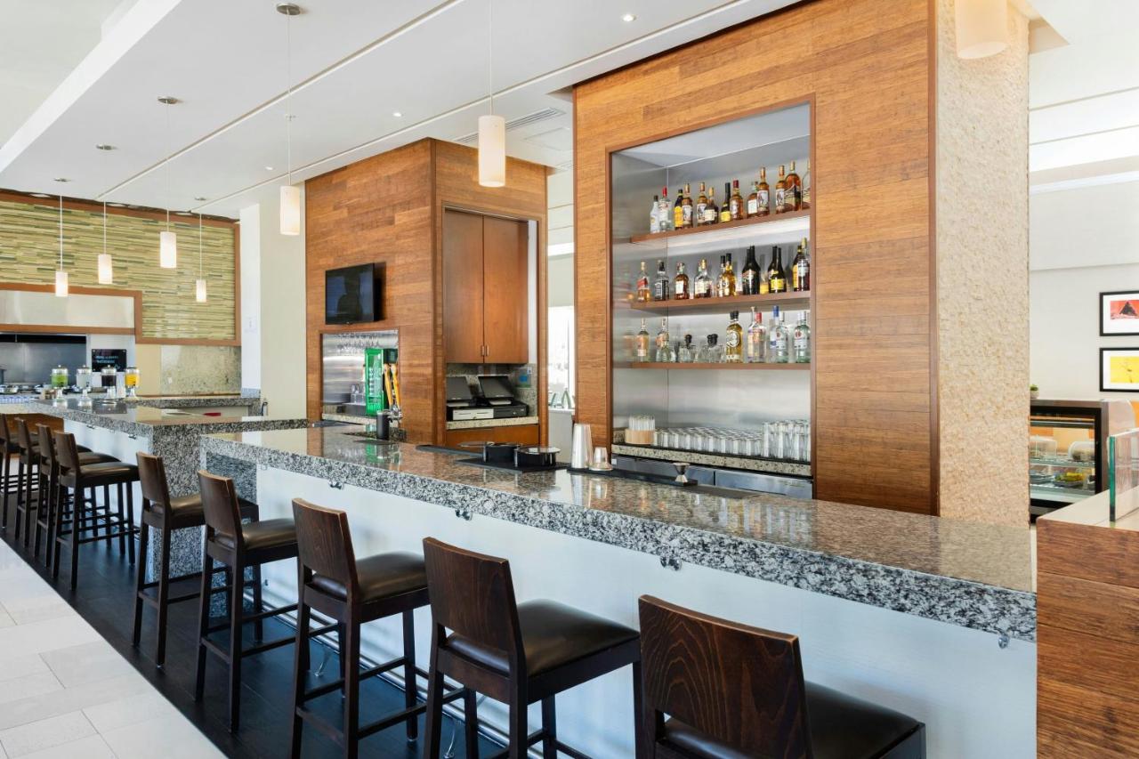 Courtyard by Marriott La Paz Baja California Sur photo 4