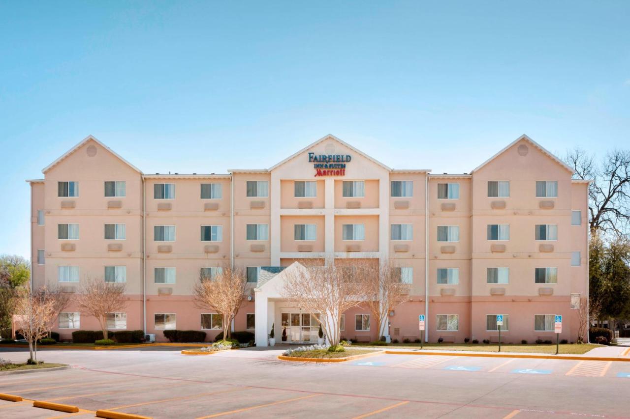 Fairfield Inn & Suites by Marriott Fort Worth University Drive