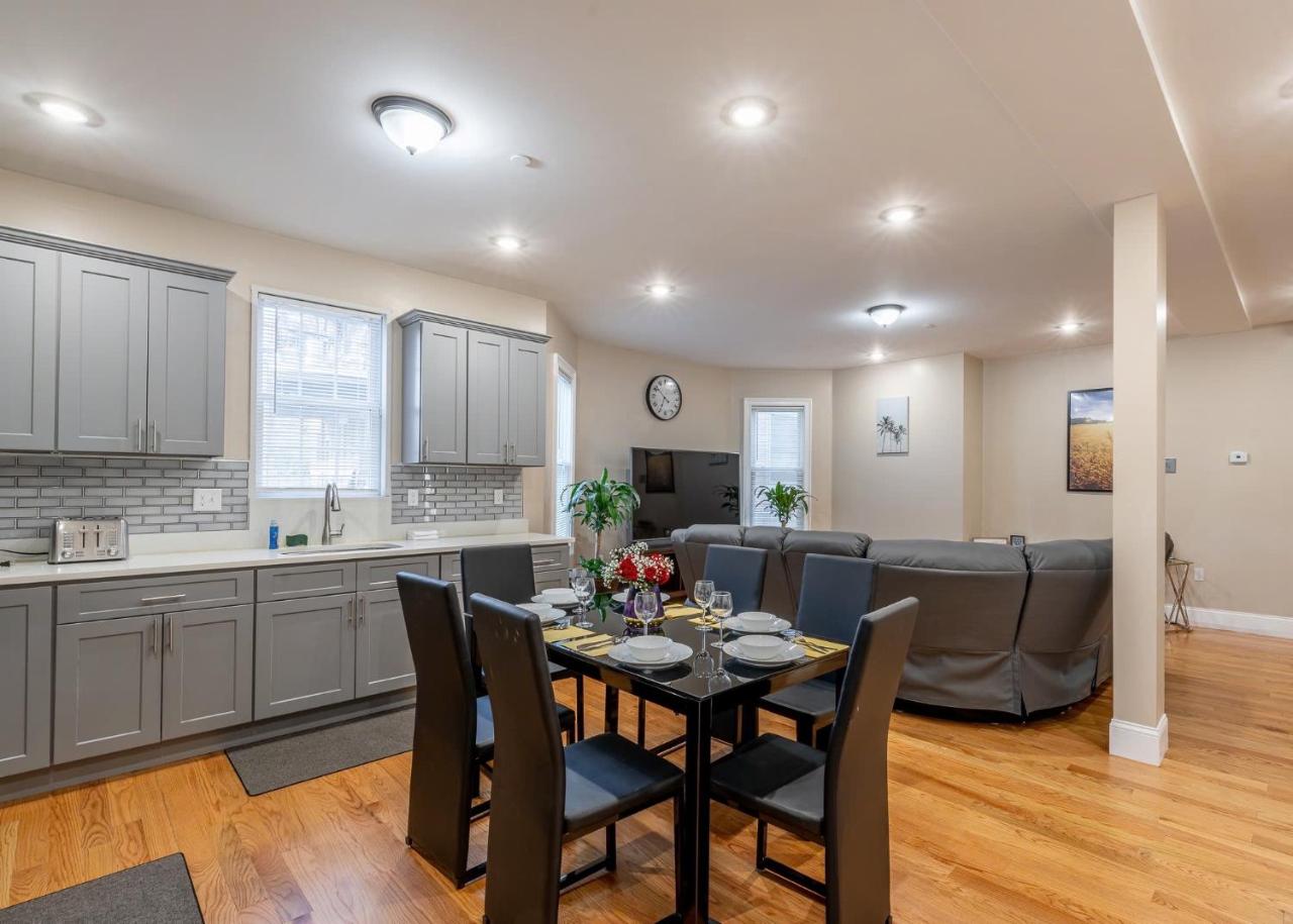 4BR Boston Apt - Pet Friendly & Free Parking, near MBTA Station 2331 - 5