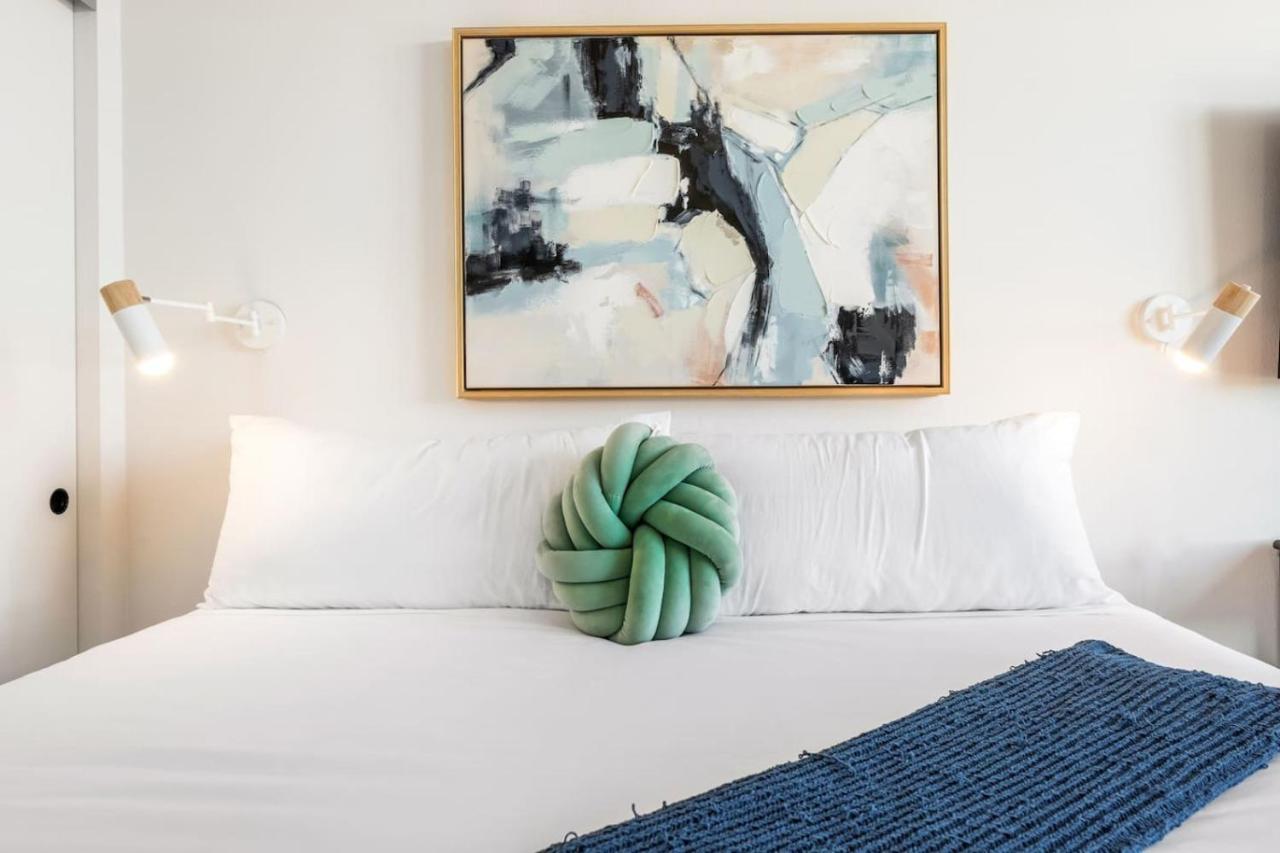 The Downtown Haven Suite, 1Mile to Dodger Stadium - 2