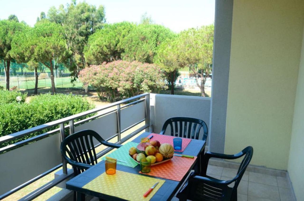 Residence with swimming pool in Luni Mare - 4